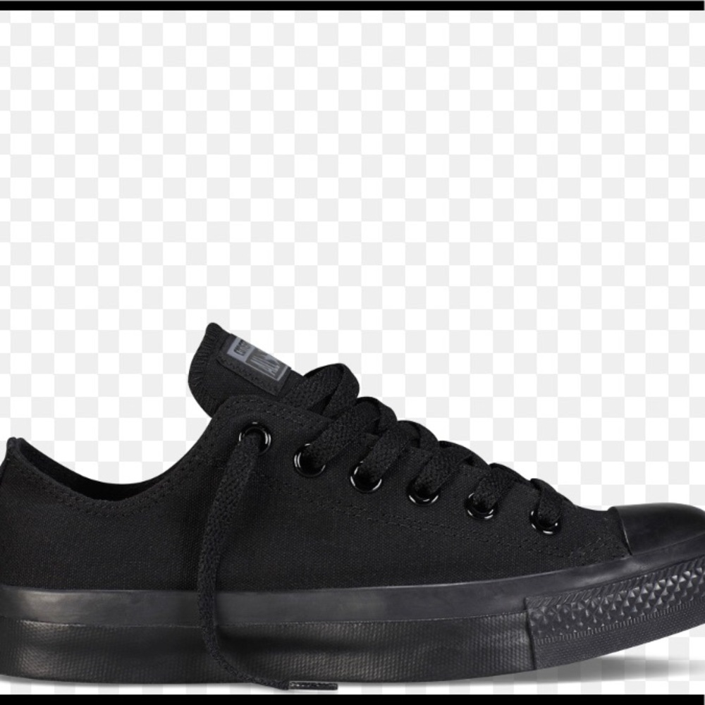 Black low converse